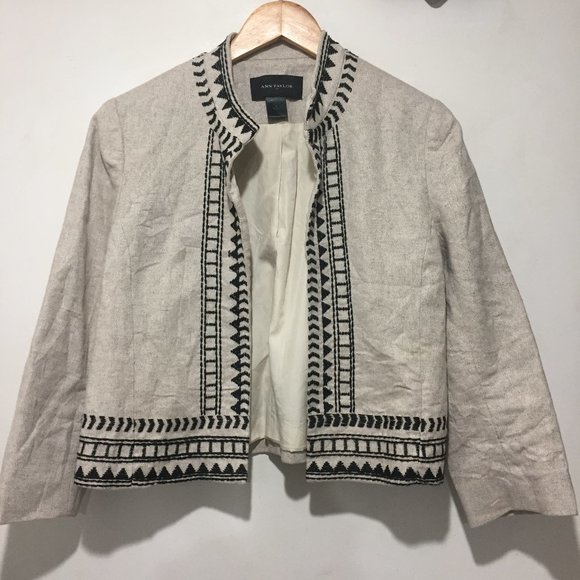 ANN TAYLOR CROPPED OPEN FRONT BLAZERS SIZE 6 - Picture 2 of 4